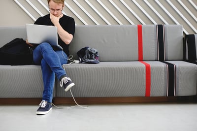 startup-business-people-working-on-laptop-PZ7FD8M
